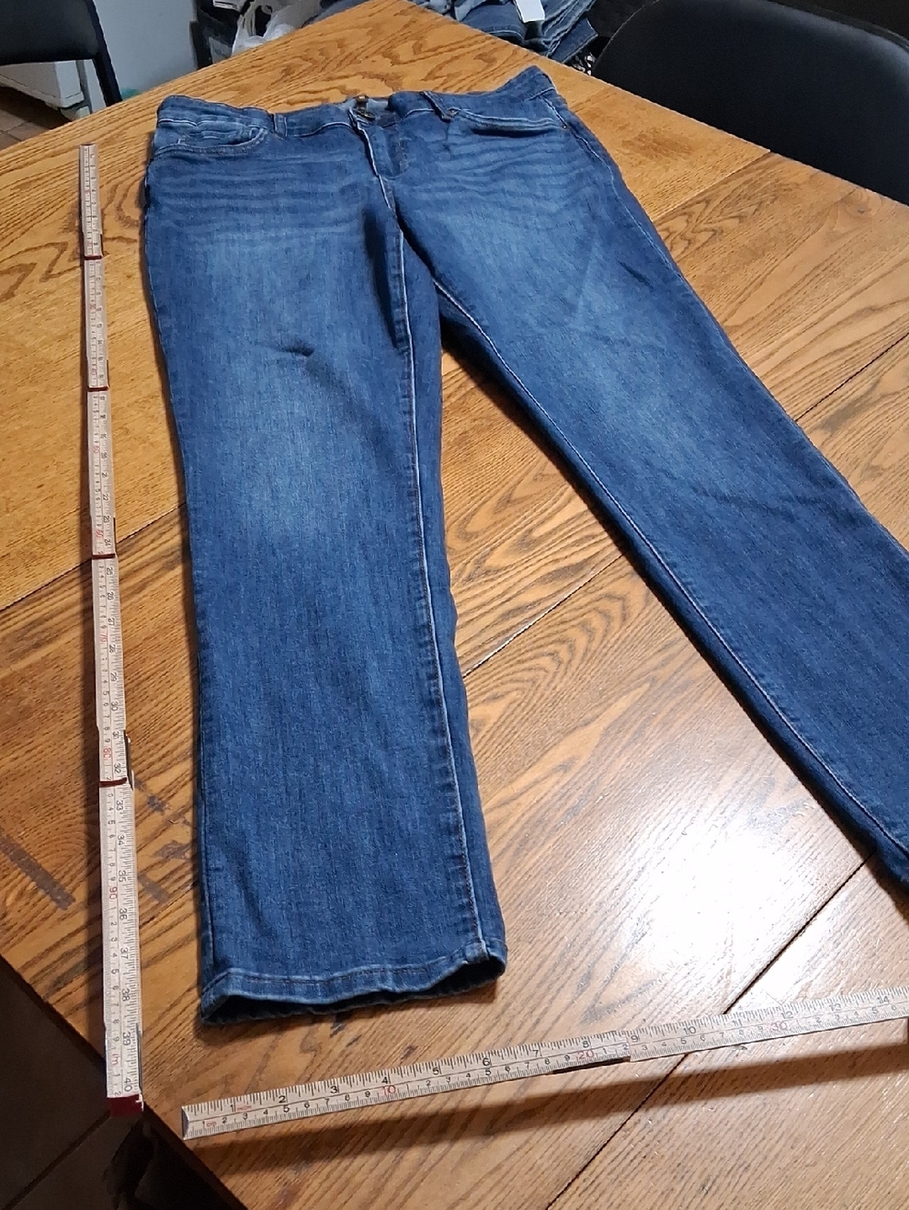 KUT FROM THE KLOTH Jeans Womens 10 BLUE Denim Pants Preowned Used STRAIGHT ?